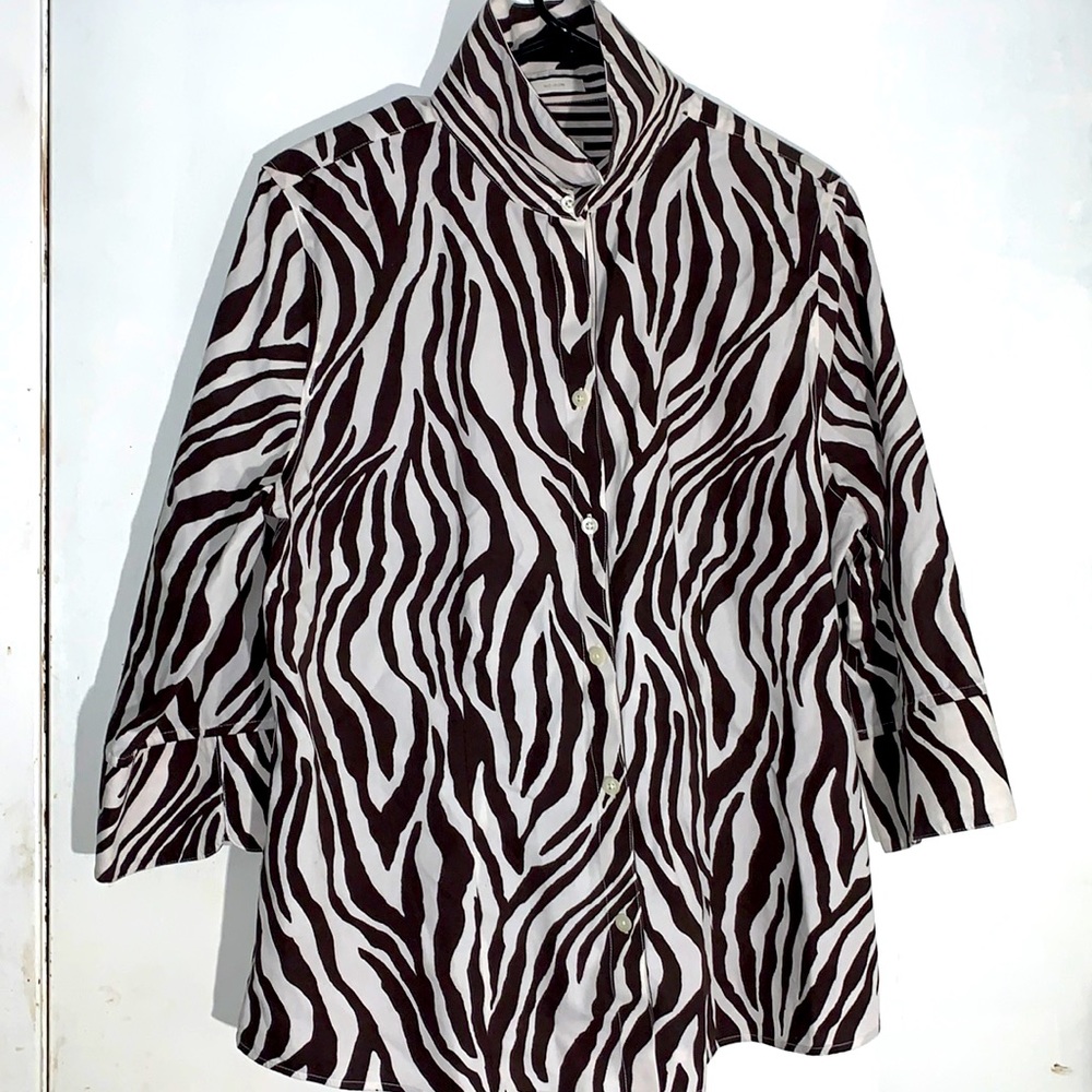 Chico’s Zebra Button Up Blouse 🦓